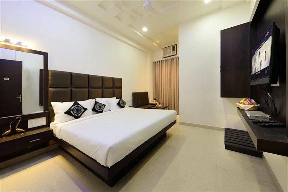 Hotel Madhushrie Agra  Exteriér fotografie